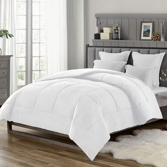 Full Comforter - Lightweight & Extra Soft down Alternative Bedding - All-Season Comfortable Bed Comforter - Wrinkle Fade Stain Resistant - White, Full